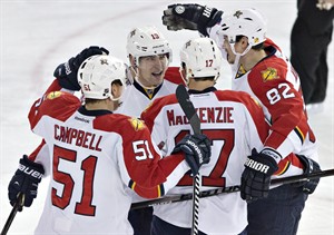 Panthers win third straight with 4-2 victory over Oilers | iNFOnews.ca CP31441062
