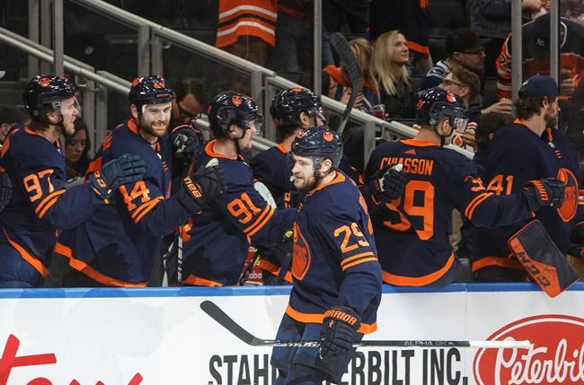 Leon Draisaitl two-goal night leads Edmonton Oilers past St. Louis Blues 4-2 | iNFOnews.ca