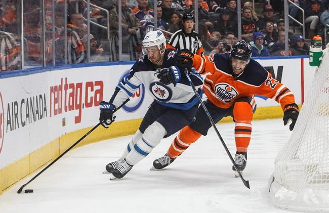 Kyle Connor scores twice, Jets beat Oilers 4-2 to move into wild-card spot | iNFOnews.ca