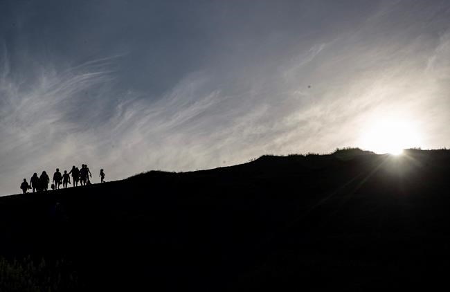 Daytime darkness: Total solar eclipse wows in Latin America | iNFOnews.ca Daytime darkness: Total solar eclipse wows in Latin America | iNFOnews.ca