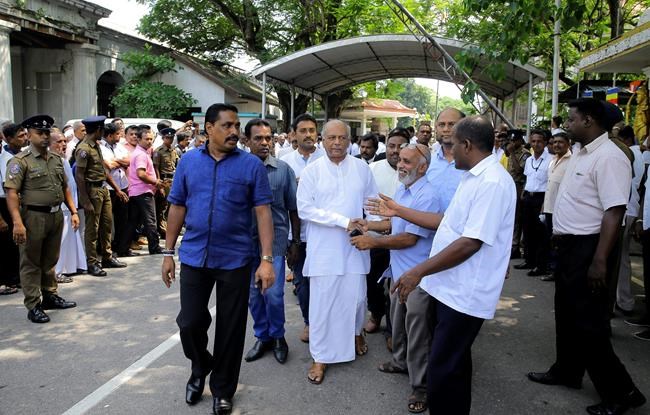 Chaotic Sri Lankan Parliament rejects president's chosen PM | iNFOnews.ca