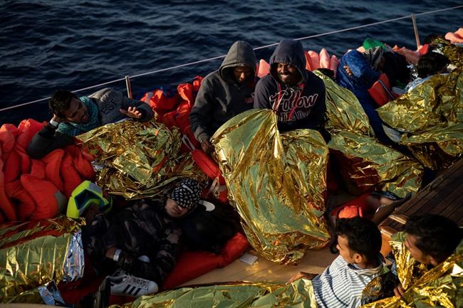 Italy OKs migrant transfer after insisting on UK approval | iNFOnews.ca CP323656172