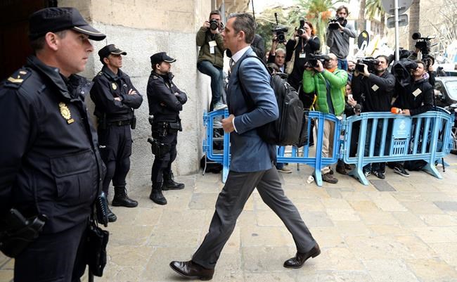 Husband of Spain's princess avoids jail while awaits appeal | iNFOnews.ca