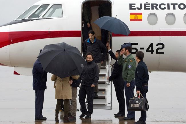 3 Spanish reporters home after 10 months captivity in Syria | iNFOnews.ca 3 Spanish reporters home after 10 months captivity in Syria | iNFOnews.ca