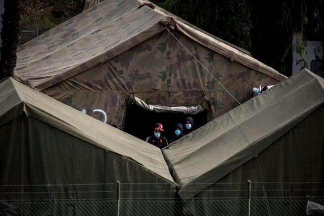 Migrants arriving in Canary Islands go to barracks, hotels | iNFOnews.ca Migrants arriving in Canary Islands go to barracks, hotels | iNFOnews.ca