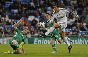 Real Madrid gets Schalke, Barcelona goes to Manchester City in last 16 of the Champions League | iNFOnews.ca CP31120172