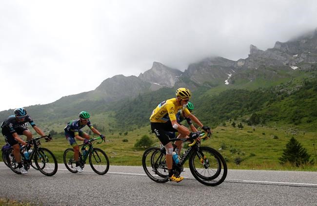 A relieved Froome heads to Paris to secure 3rd Tour title | iNFOnews.ca