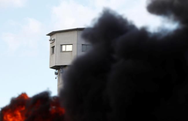 2 prison guards attacked in Corsica jail, 4 inmates arrested | iNFOnews.ca