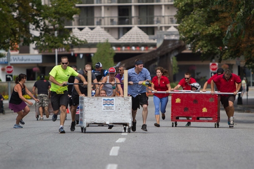 Peach Bin Races | iNFOnews.ca Peach Bin Races