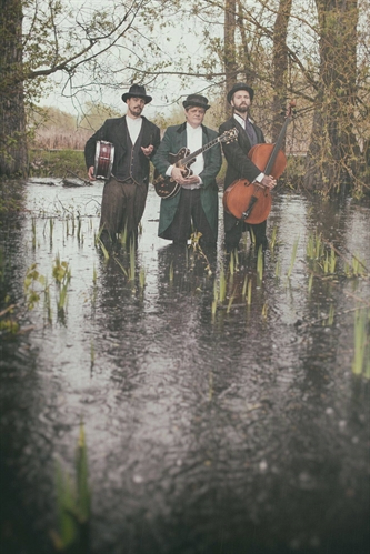 LIVE #AtTheENZ: Locals Night ft. Swamp Honey | iNFOnews.ca LIVE #AtTheENZ: Locals Night ft. Swamp Honey