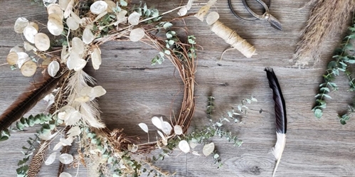 Fall Feathered Wreath Workshop