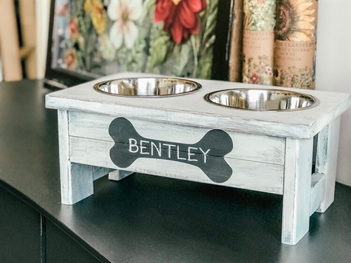 Pet Food & Water Bowl Stand | iNFOnews.ca Pet Food & Water Bowl Stand