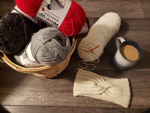 Learn To Crochet | iNFOnews.ca Learn To Crochet