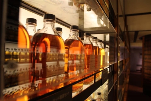 February Whisky Tasting - Ireland vs. Scotland Showdown | iNFOnews.ca February Whisky Tasting – Ireland vs. Scotland Showdown