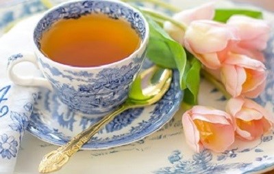 Tulips & (Take-Out) Tea