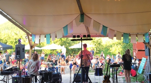 BXPress Friday Night Live Music with Rob Dunlop