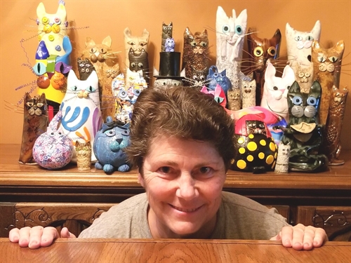 Bobi McMillan’s Crazy Cats & Curiosity | iNFOnews.ca Bobi McMillan’s Crazy Cats & Curiosity
