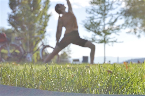 Kelowna Yoga in the Park