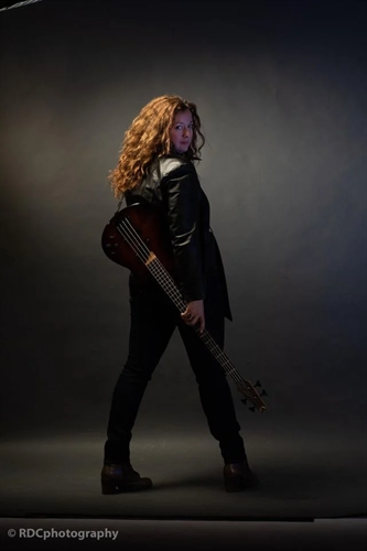 Country Night with Lindsay May & the Mayhem