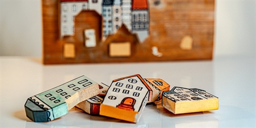 Wooden Village Workshop @ Westsyder Pub