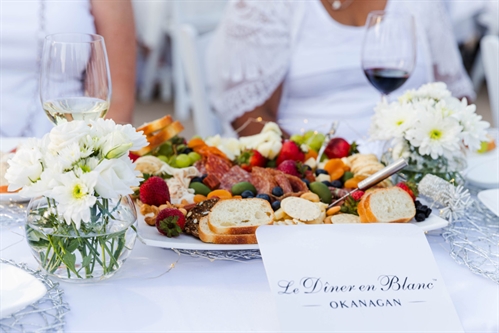 Le Diner en Blanc – Okanagan – 10th Edition