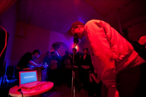 Experimental Noise Karaoke: Interactive performance with Gambletron