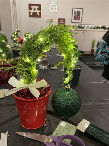 Puff & Plant: Grinch Christmas Tree at Cannabis Cottage