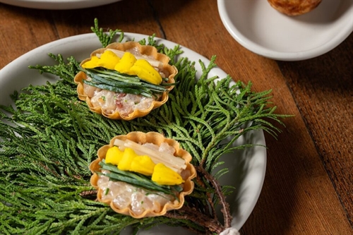 Christmas Eve and Day Dinners (Tuesday & Wednesday)