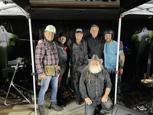 Live Music: Headway