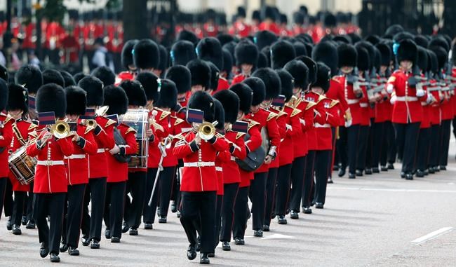 Thousands in London for Trooping the Color spectacle | iNFOnews.ca Thousands in London for Trooping the Color spectacle | iNFOnews.ca