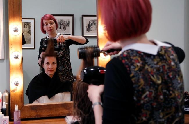 From airlines to pizza parlours, EU businesses adopt data law | iNFOnews.ca