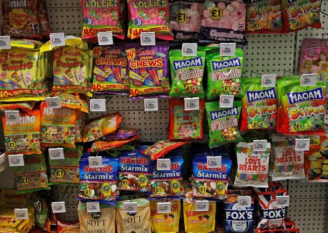 Critics: UK plan to cut child obesity lacks muscle | iNFOnews.ca