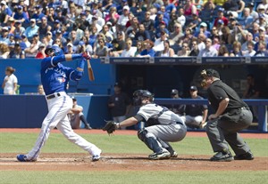 Jose Bautista, Drew Hutchison lift Toronto Blue Jays over New York Yankees 2-0 | iNFOnews.ca CP29696202