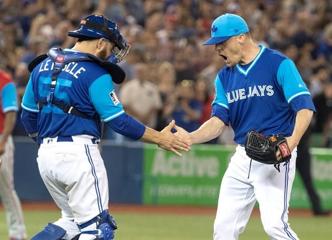 Kendrys Morales goes deep again, Jays beat Phillies for fourth straight win | iNFOnews.ca Kendrys Morales goes deep again, Jays beat Phillies for fourth straight win | iNFOnews.ca