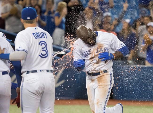 Toronto's Alford hits home run to end Jays-Orioles 15-inning marathon 11-10 | iNFOnews.ca