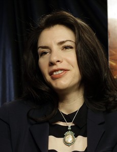 Stephenie Meyer hopes to reach broader audience with 'guy friendly' adaption of 'The Host' | iNFOnews.ca