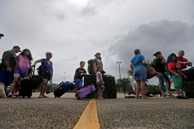 They've been warned: Some insist on riding out Irma at home | iNFOnews.ca