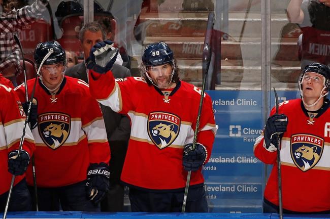 Jagr ties for 2nd in career points, Panthers beat Sabres | iNFOnews.ca