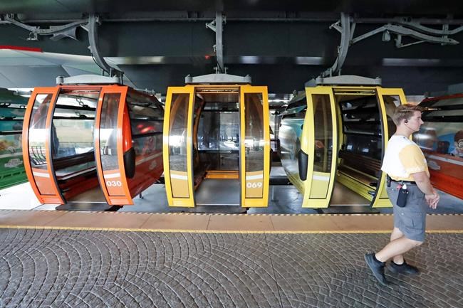 Air gondolas join Disney World's transit system | iNFOnews.ca