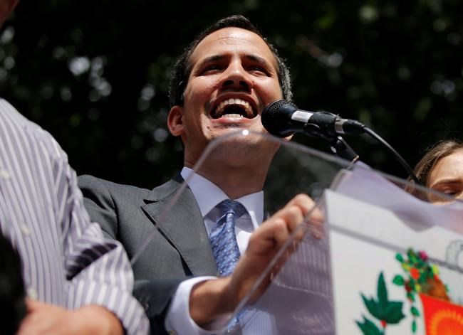 Dueling Venezuela leaders dig in defending presidency claims | iNFOnews.ca