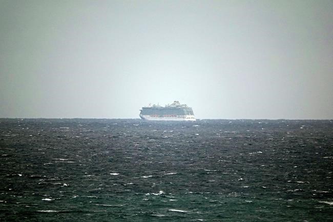 Cruise docks at Florida port after virus test clears crew | iNFOnews.ca