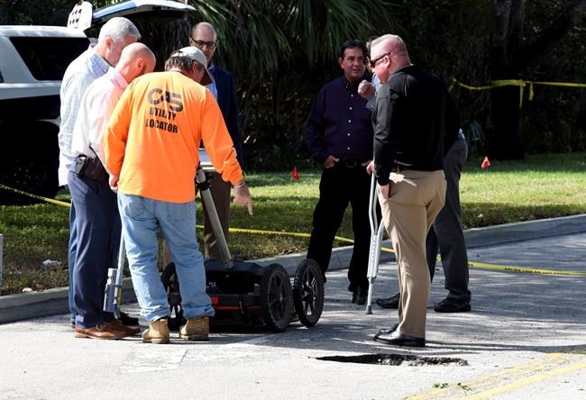 Mystery tunnel found pointing toward Florida bank branch | iNFOnews.ca CP1806377723