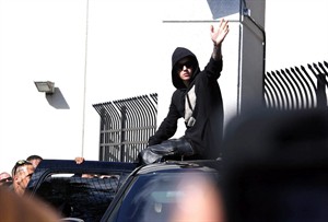 Valentine's Day arraignment set for pop star Justin Bieber in Miami arrest case | iNFOnews.ca CP26989909