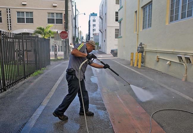 Officials: Zika won't hurt South Florida tourism in long run | iNFOnews.ca