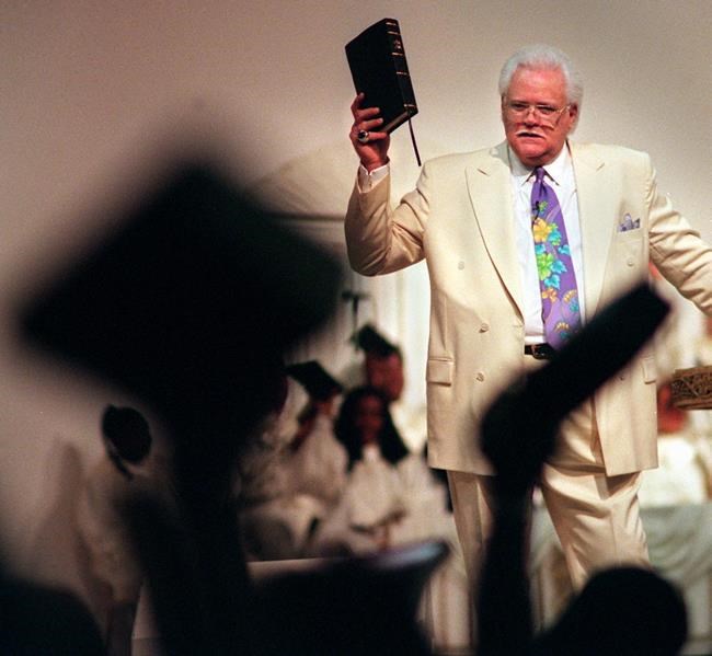 Big-haired 'White Knight of Soul' Wayne Cochran dies at 78 | iNFOnews.ca