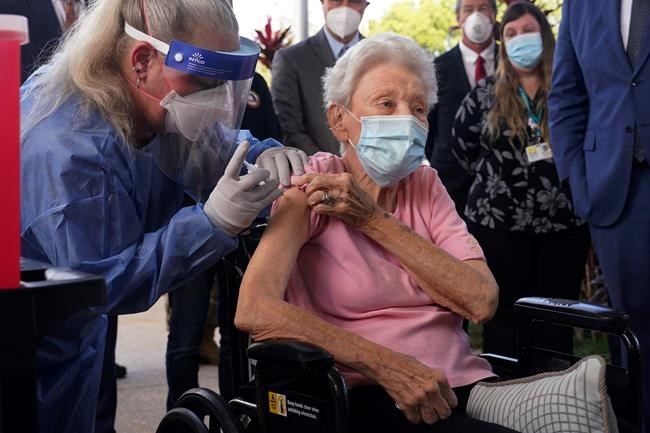 Vaccinations reach nursing homes as California faces crisis | iNFOnews.ca