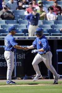 David Phelps throws 3 scoreless innings as Yankees' spilt squad loses 1-0 to Blue Jays | iNFOnews.ca