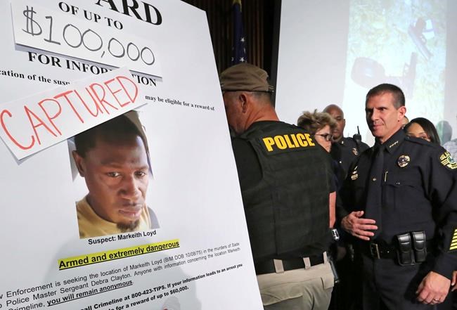 Suspect in Florida officer's killing released from hospital | iNFOnews.ca CP871393763