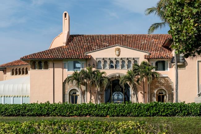 Palm Beach considers options as Trump remains at Mar-a-Lago | iNFOnews.ca