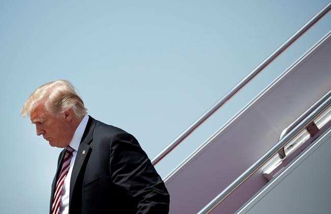 Trump will skip Barbara Bush funeral, sending first lady | iNFOnews.ca